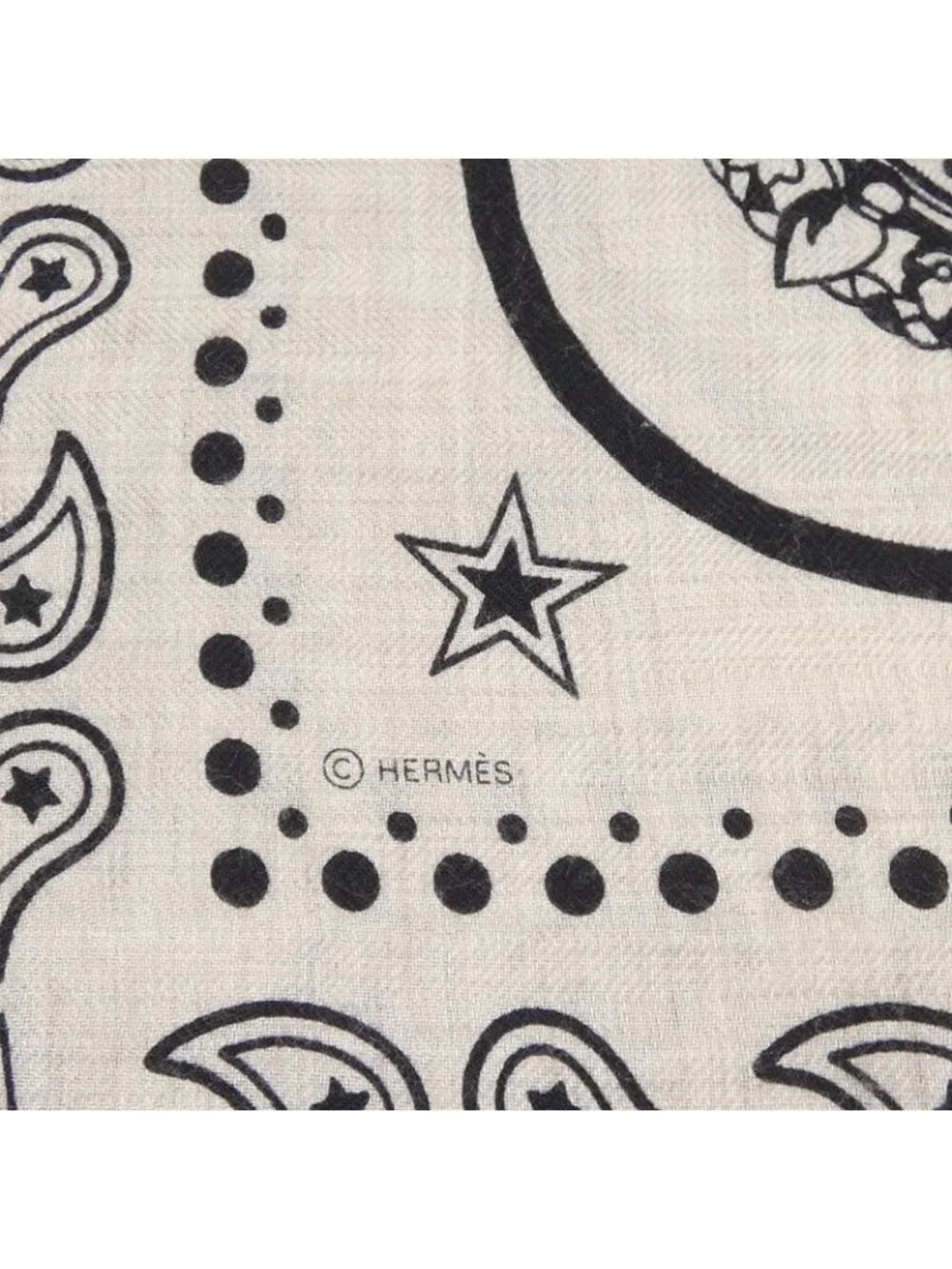 ★SOLD★ Hermes les Cles Bandana Carre Shawl Scarf - Picture 4 of 4